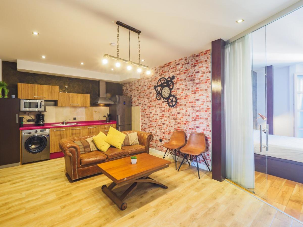 Cubo'S Apartamento 33 Carreteria 3B Málaga Eksteriør billede